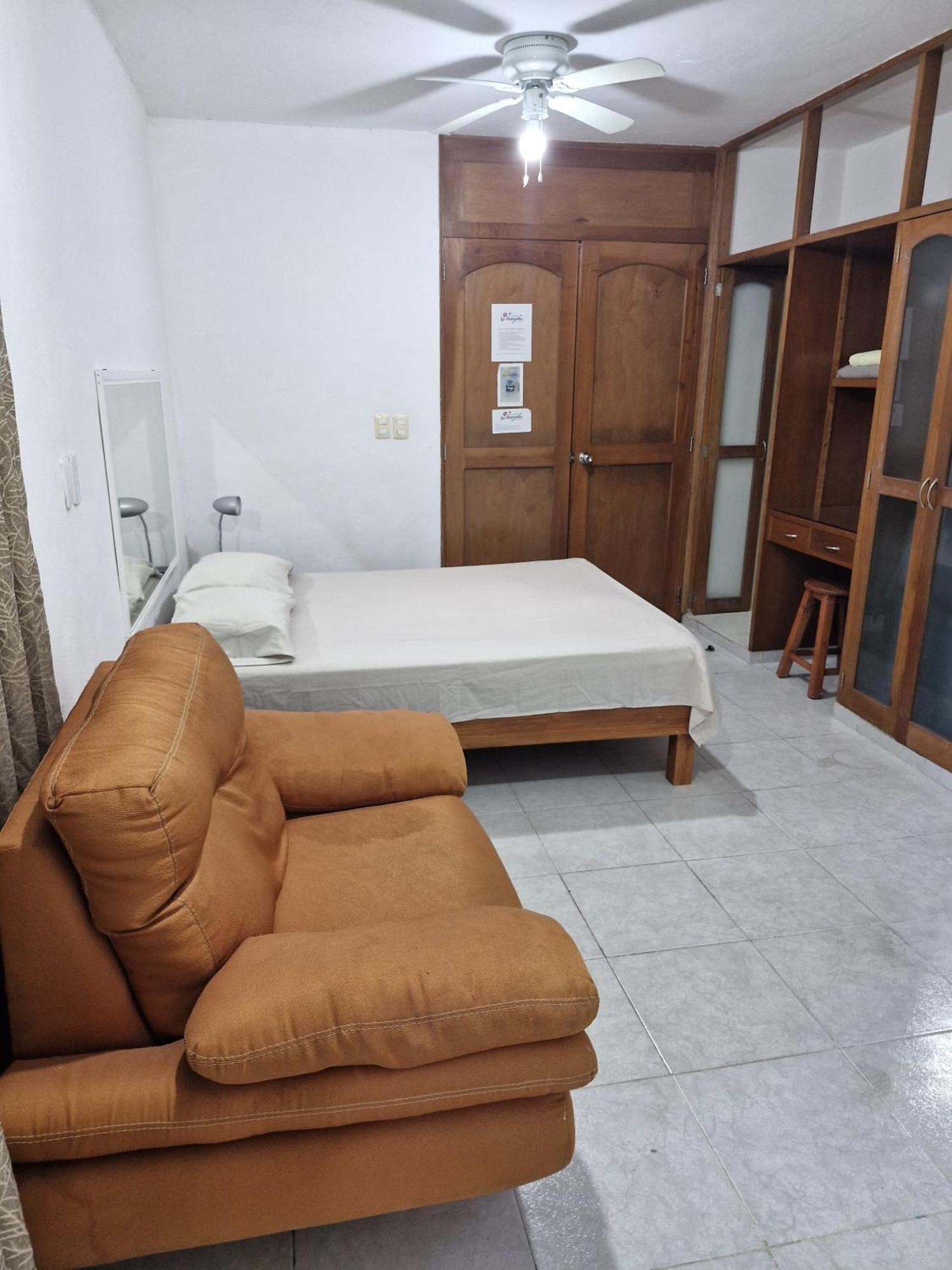 Las Margaritas Casa De Huespedes Apartment Cancun Ngoại thất bức ảnh